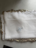 Ivorie Lace Embroidered Bébé Blanket