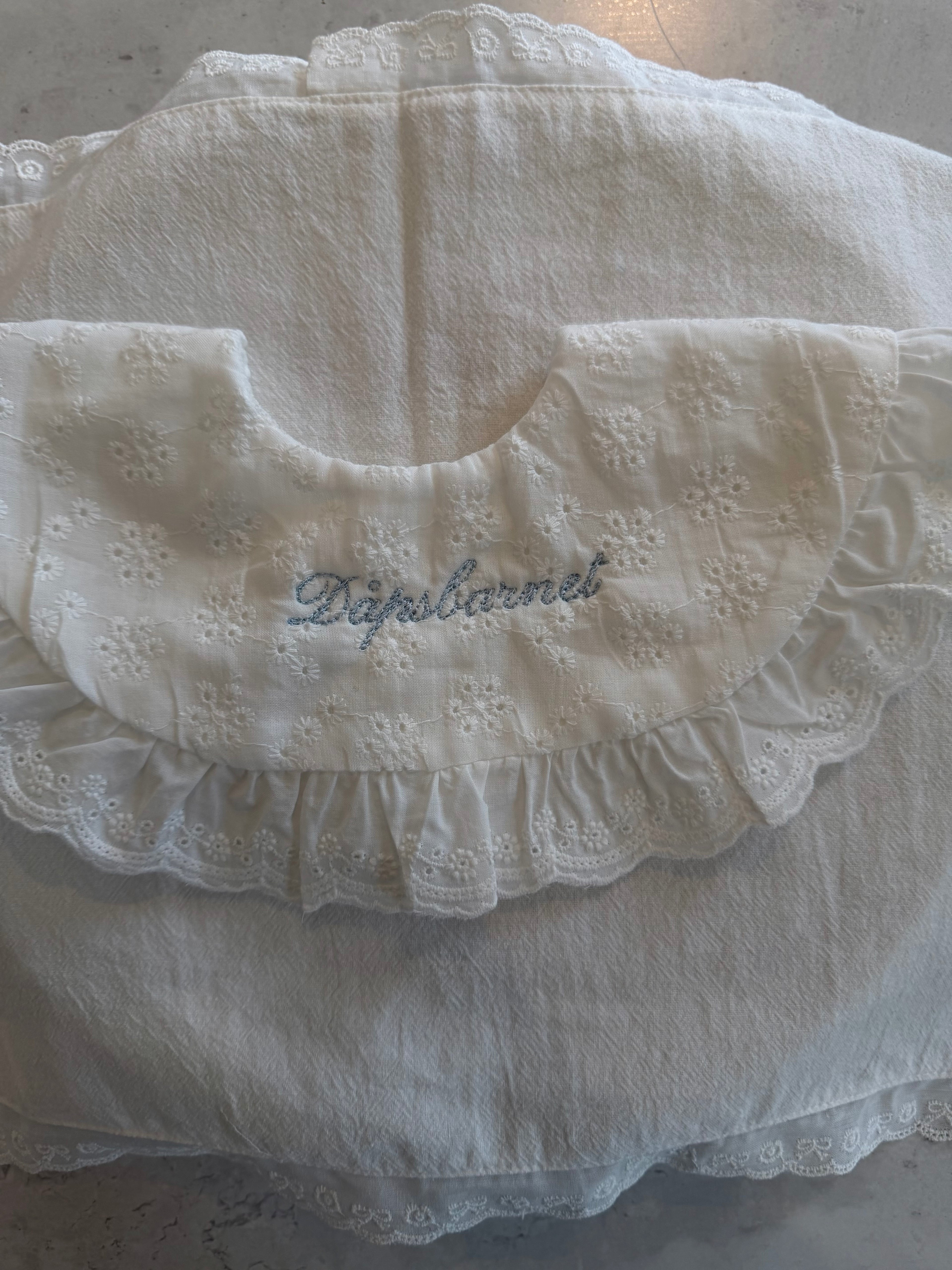 Round Embroidery Bib