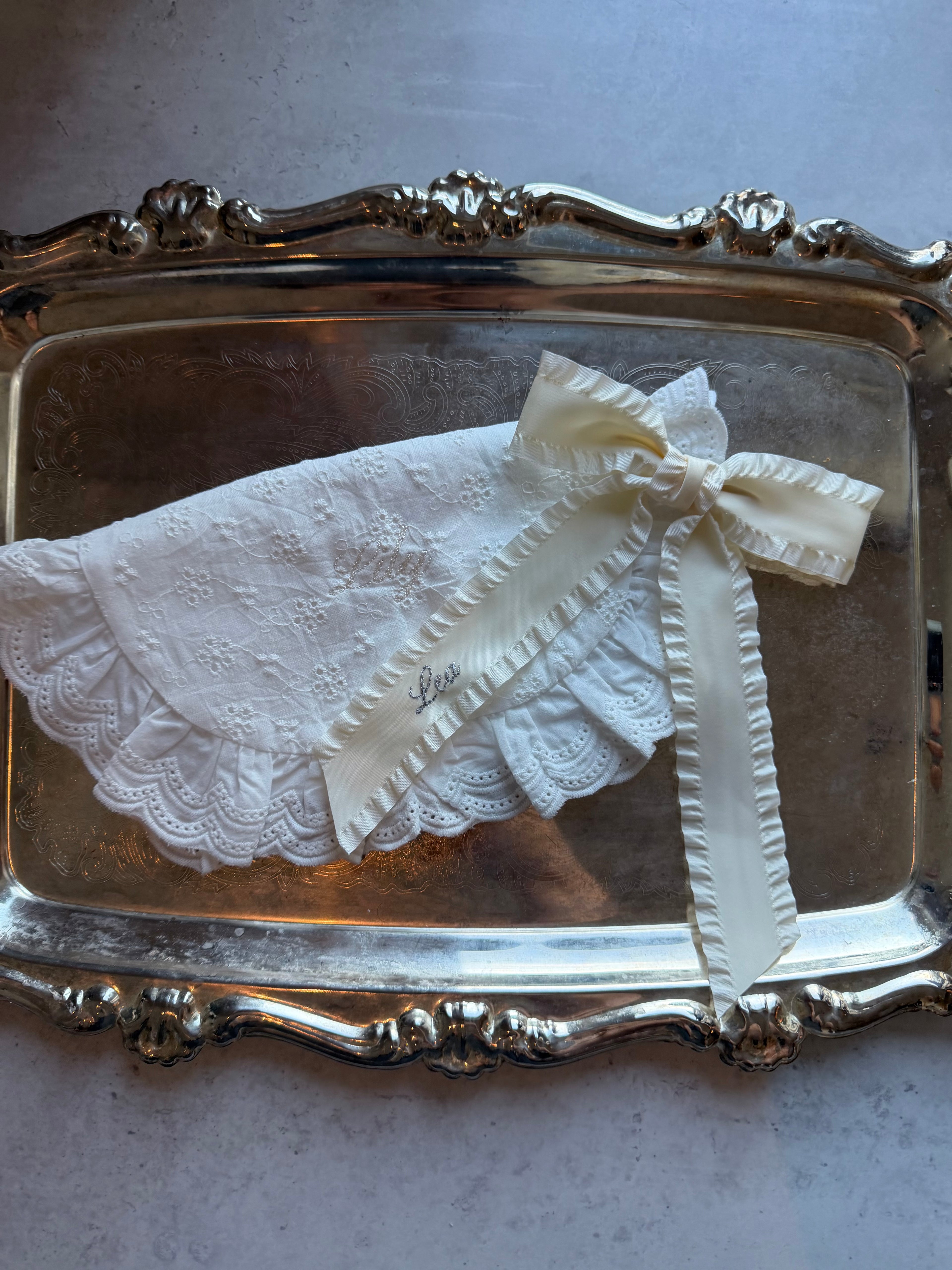 Clara Hair Bow Cream