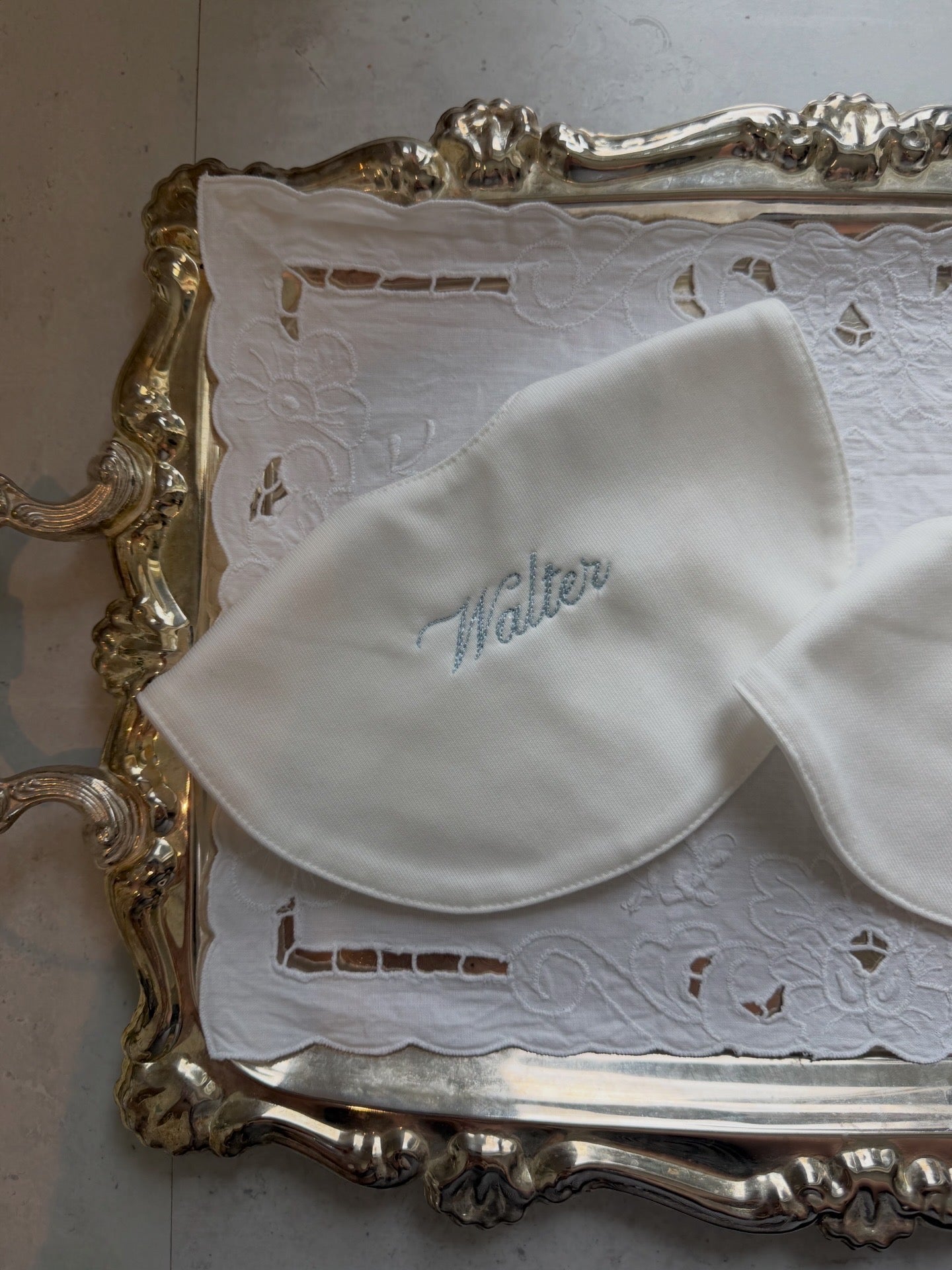The Classic Bib